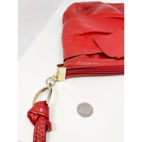 Vintage red leather 80s style bag with bow tie - Picture 7 of 9